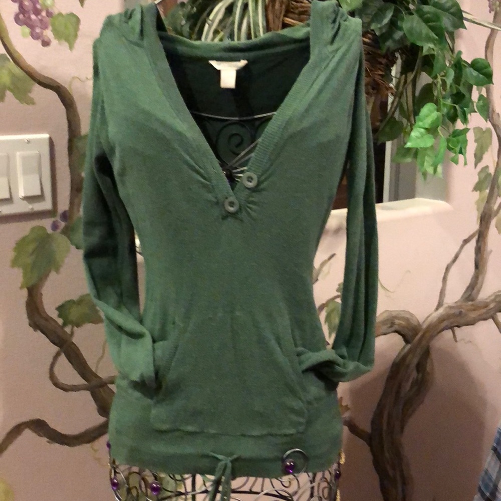 Maurice’s green sweater hoodie Size S